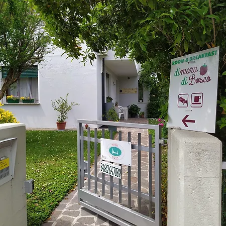 Dimora Di Bosco & Breakfast Hotel Bosco (Emilia-Romagna)