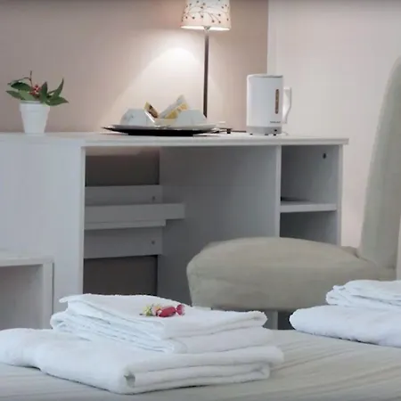 Dimora Di Bosco & Breakfast 호텔